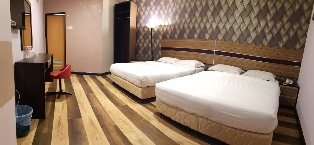 Sai Villa Hotel Near Klia & Klia2 Nilai Exterior photo