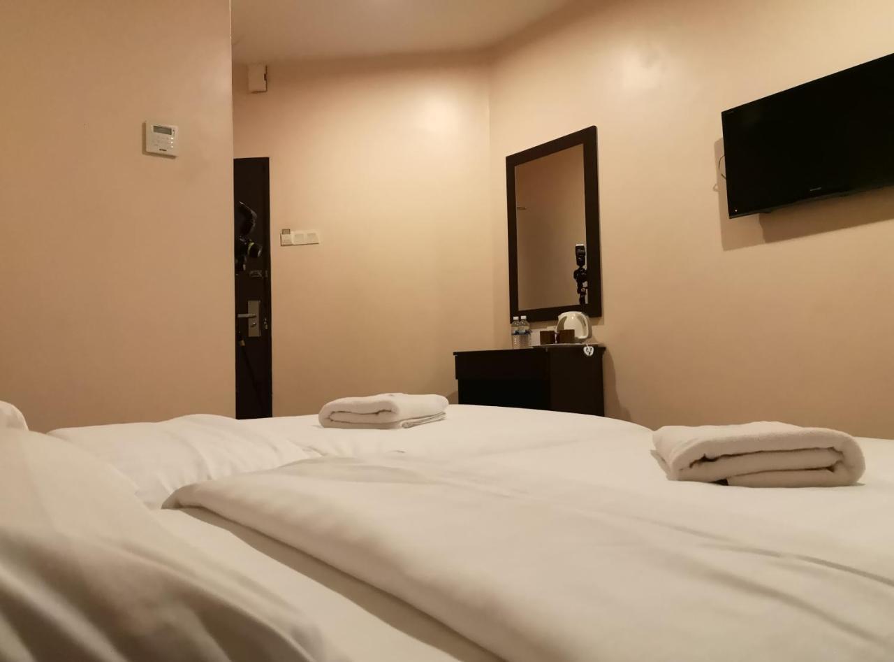 Sai Villa Hotel Near Klia & Klia2 Nilai Exterior photo